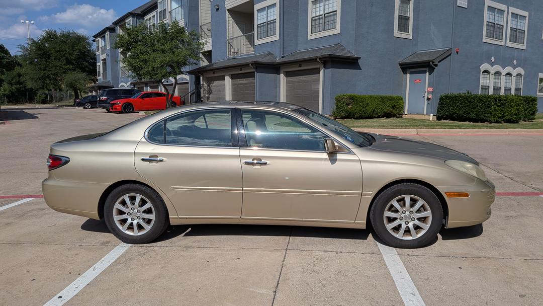 Lexus_ES 330 