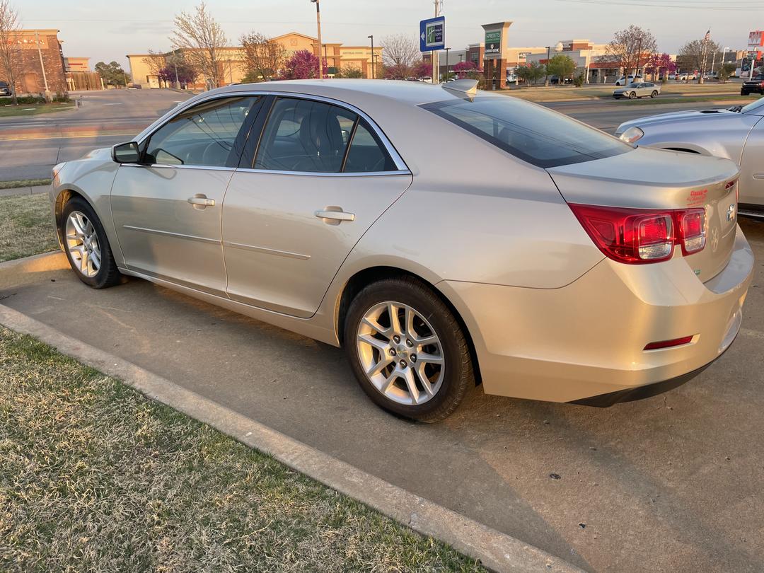 Chevrolet_Malibu 
