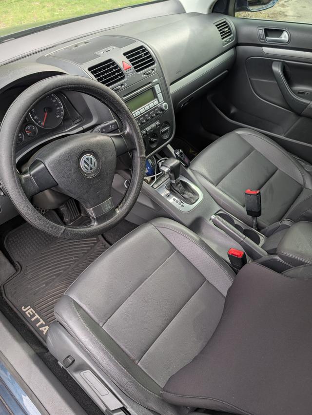 car_image_202x236