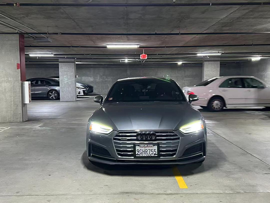 Audi_A5 