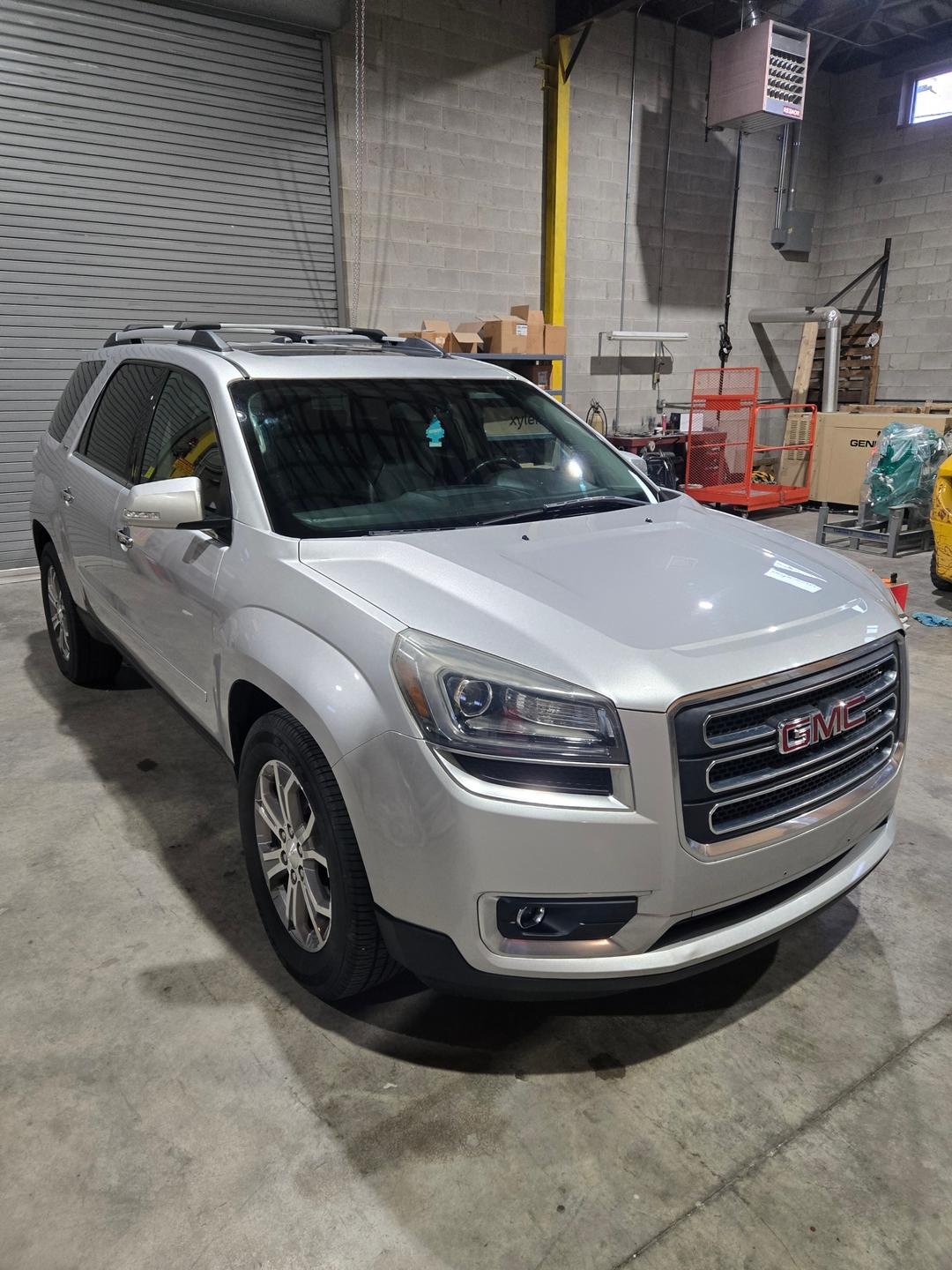 GMC_Acadia 