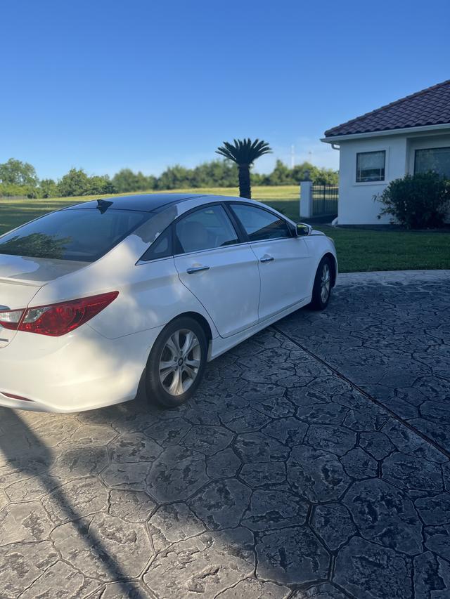 car_image_202x236