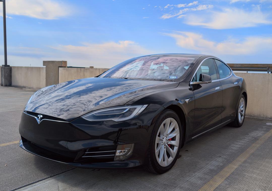 Tesla_Model S 