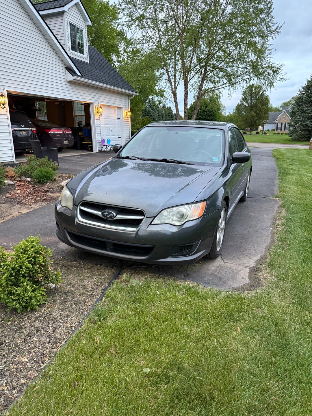 Subaru_Legacy 