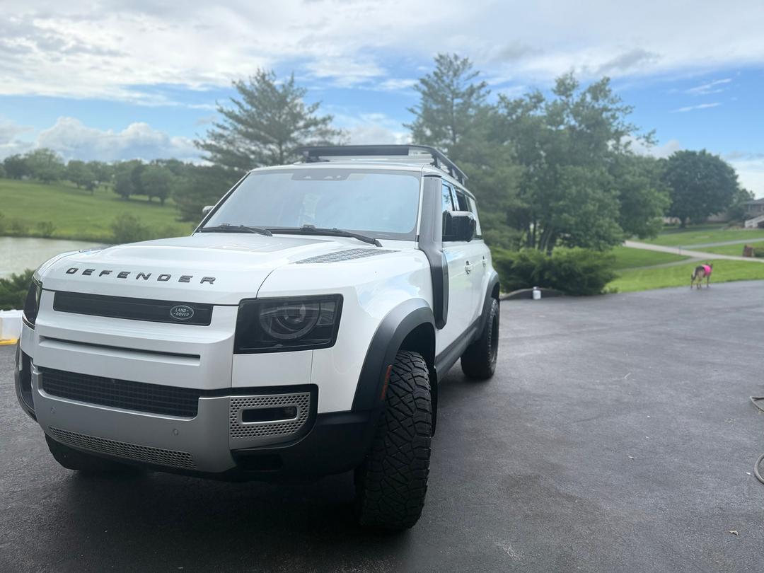 Land Rover_Defender 