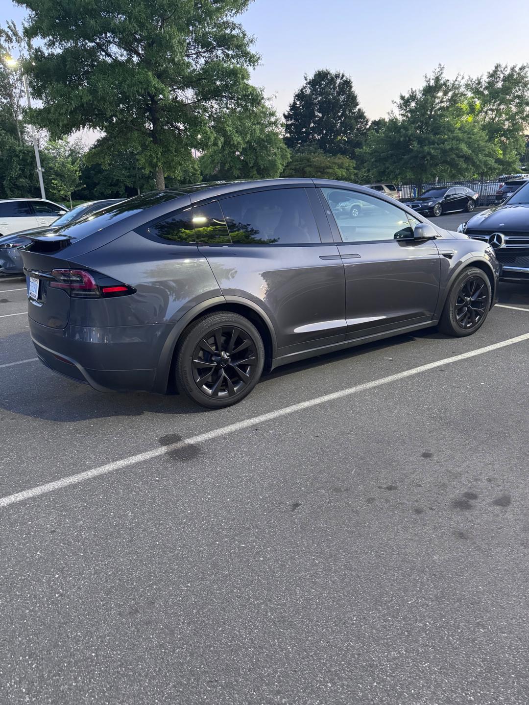 Tesla_Model X 