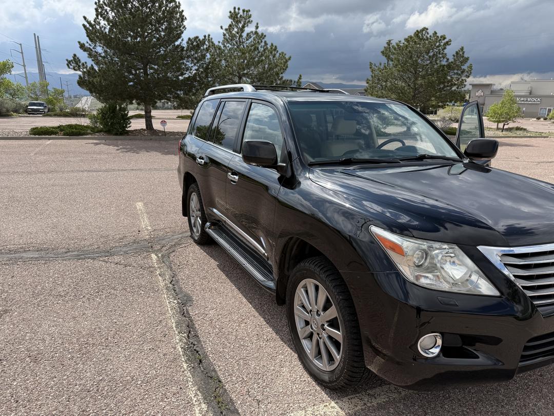 Lexus_LX 570 