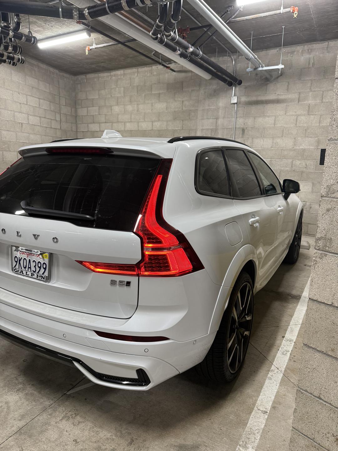 Volvo_XC60 