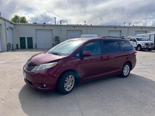 car_image_202x236