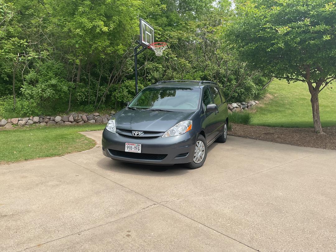 Toyota_Sienna 