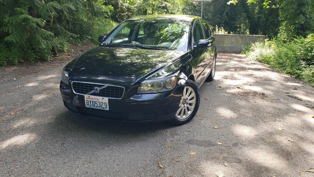 Volvo_S40 