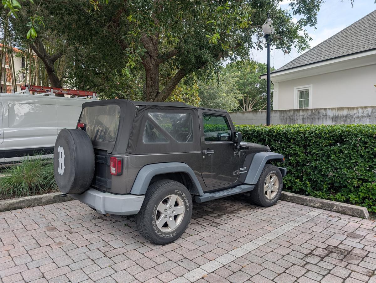 car_image_564x480 - 
