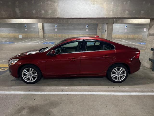 Volvo_S60 