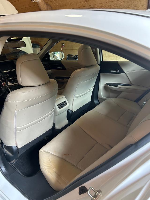 car_image_202x236