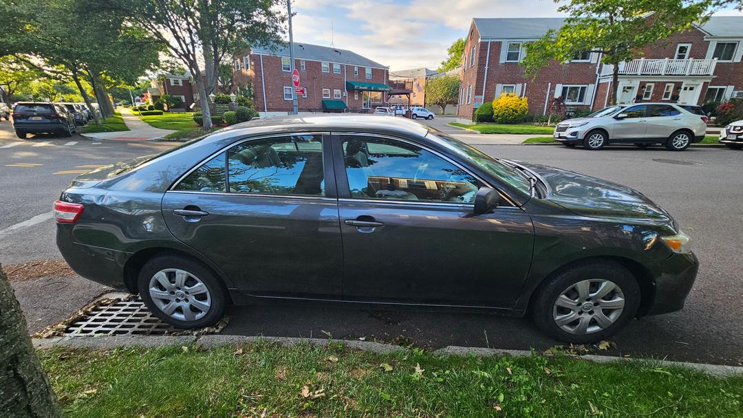 Toyota_Camry 