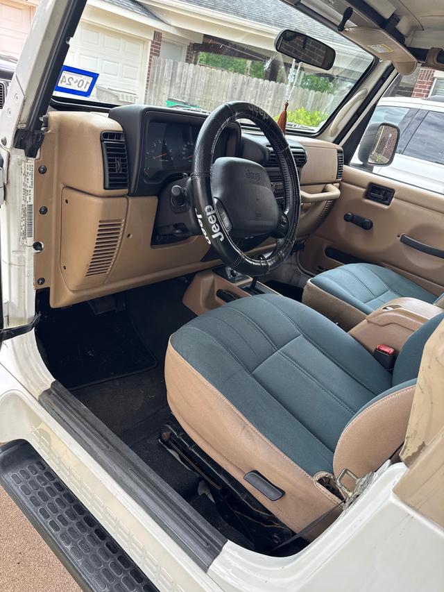 car_image_202x236
