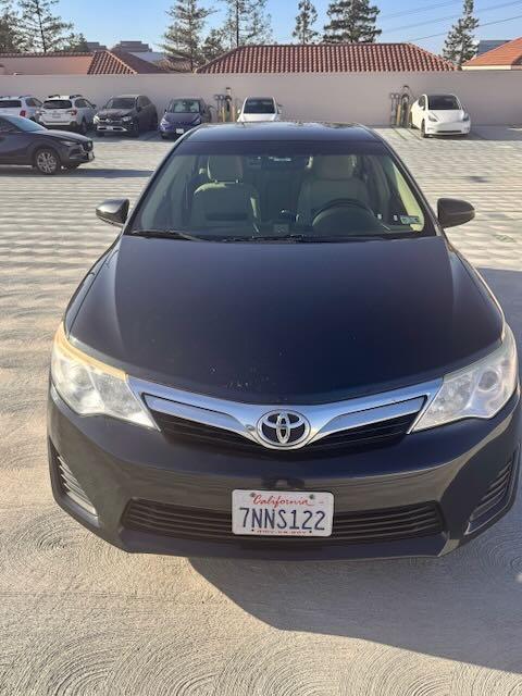 Toyota_Camry 