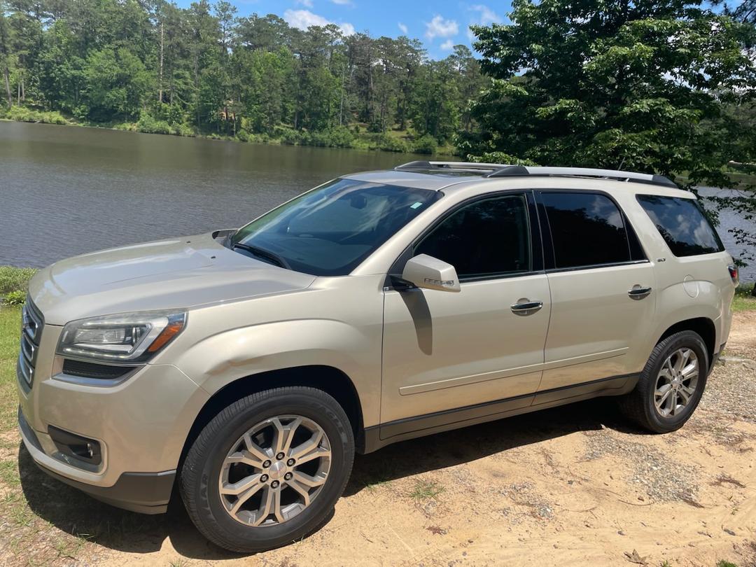 GMC_Acadia 