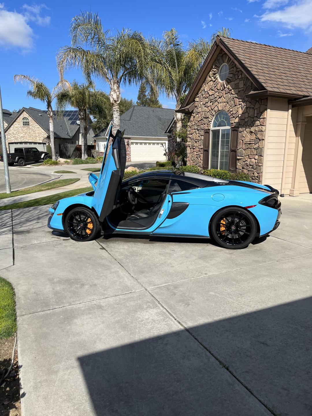 MCLAREN_570S 