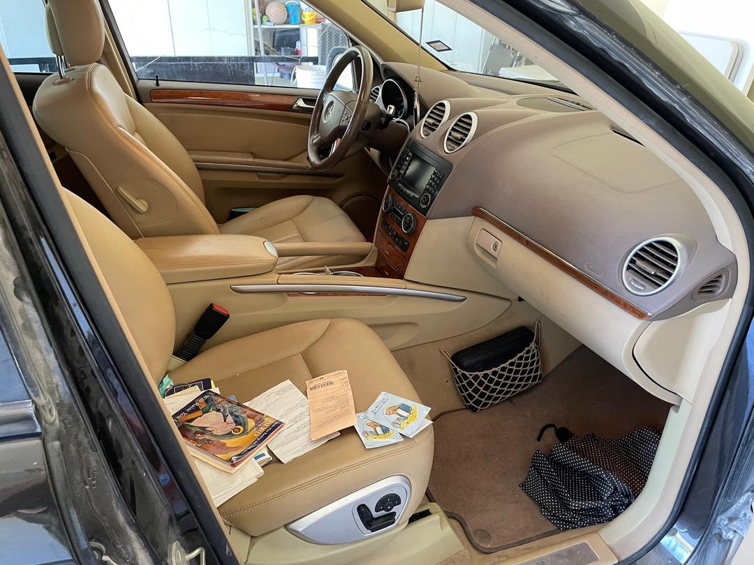 Mercedes-Benz_GL Class 