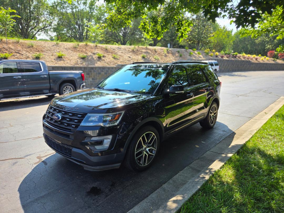 Ford_Explorer 