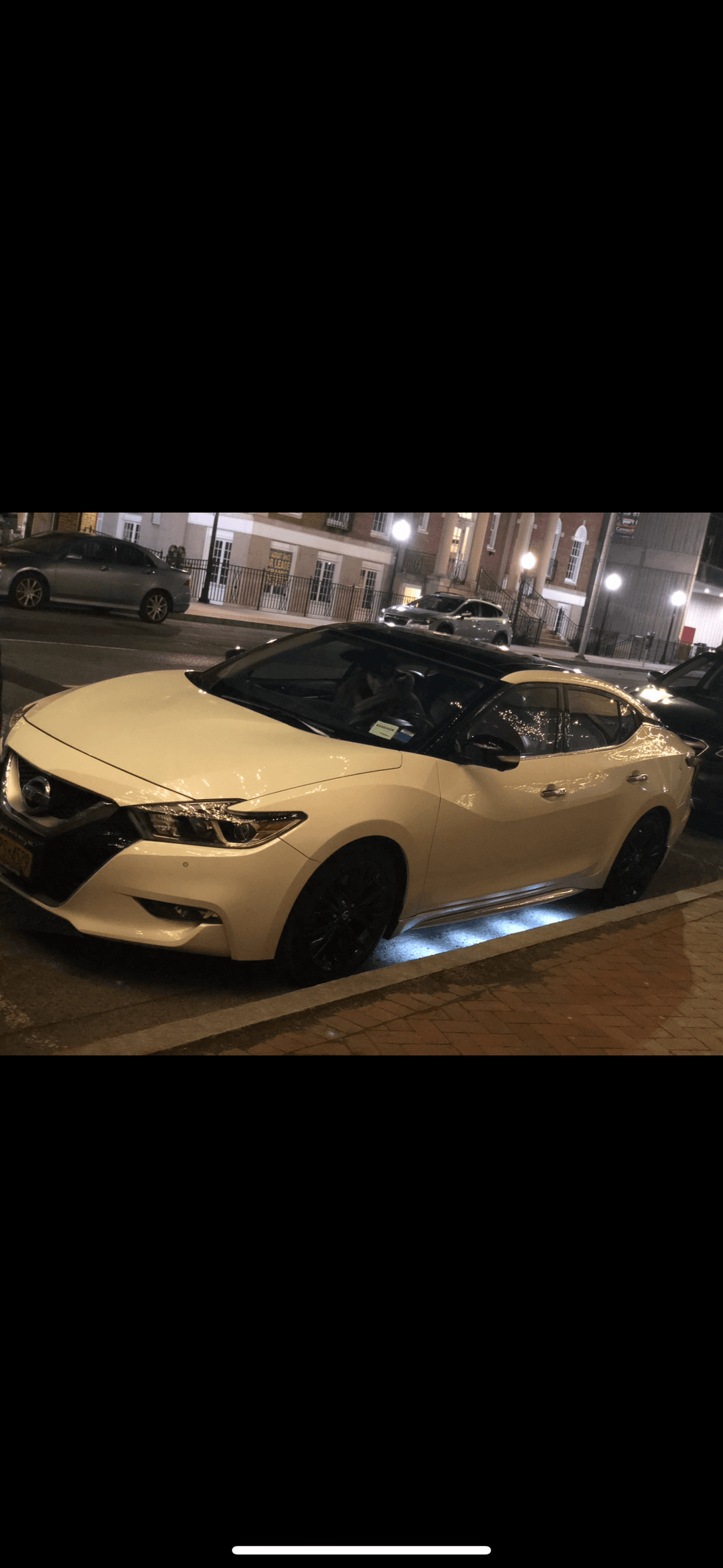 Nissan_Maxima 