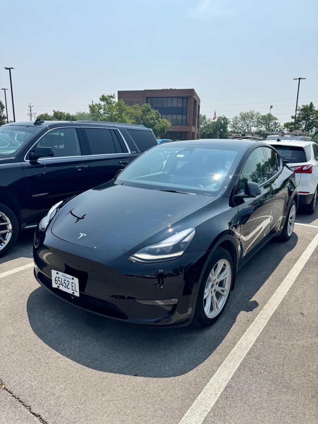 Tesla_Model Y 