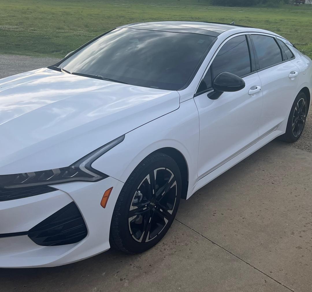 Kia_K5 