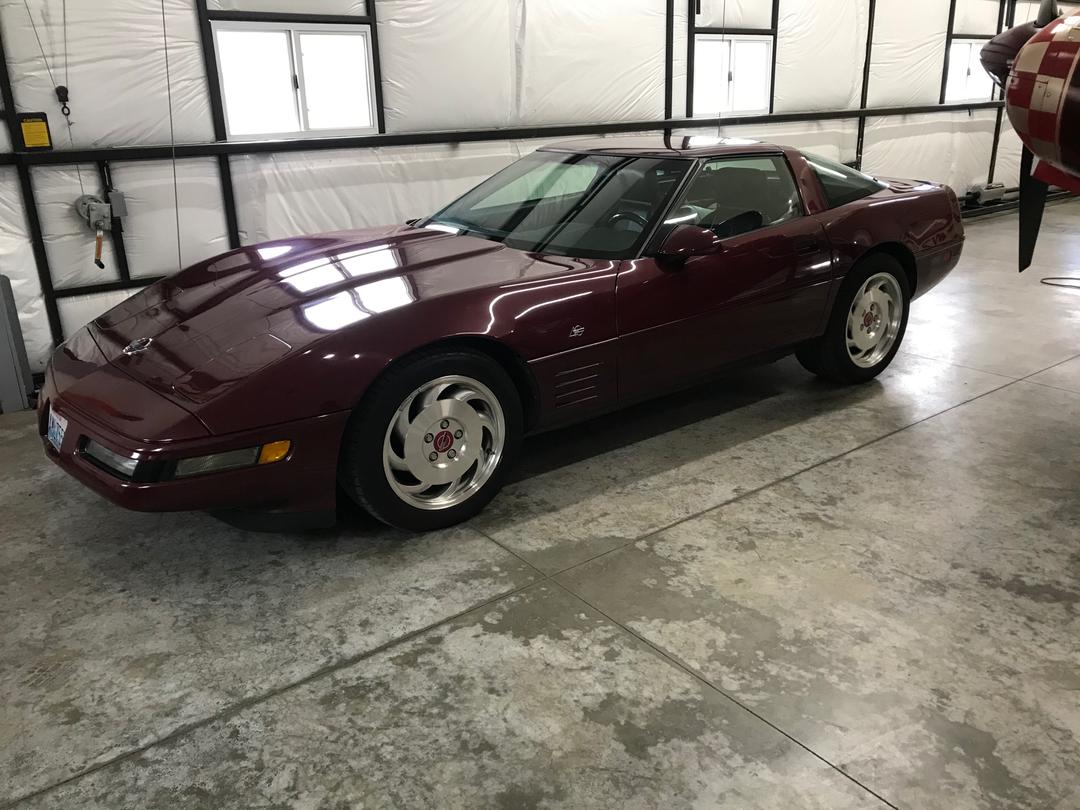 Chevrolet_Corvette 