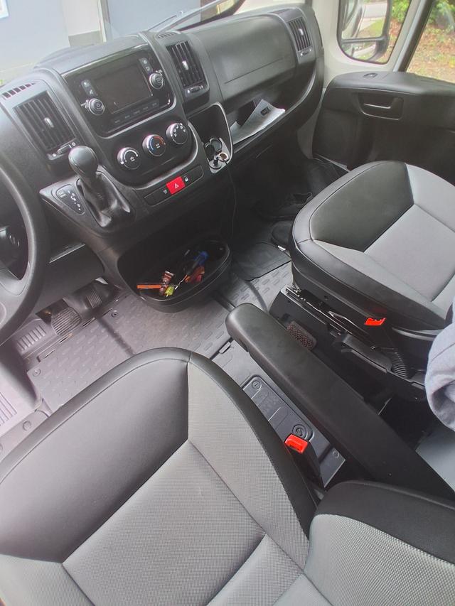 car_image_202x236