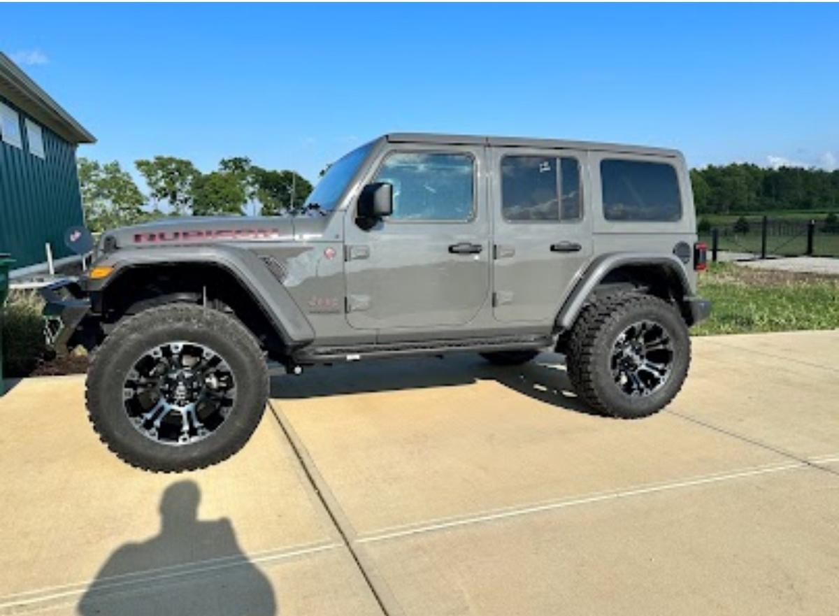 car_image_564x480 - 