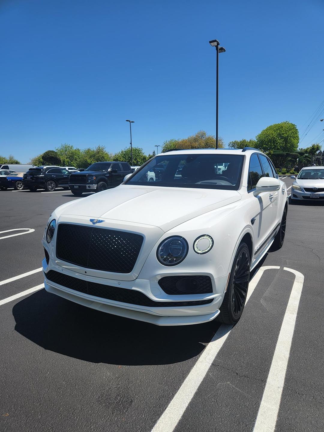 Bentley_Bentayga 