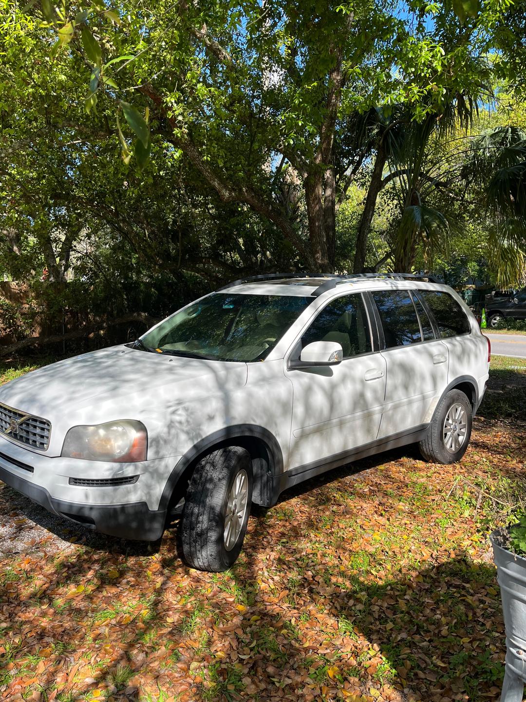 Volvo_XC90 
