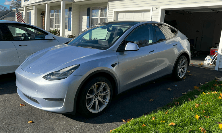 Tesla_Model Y 