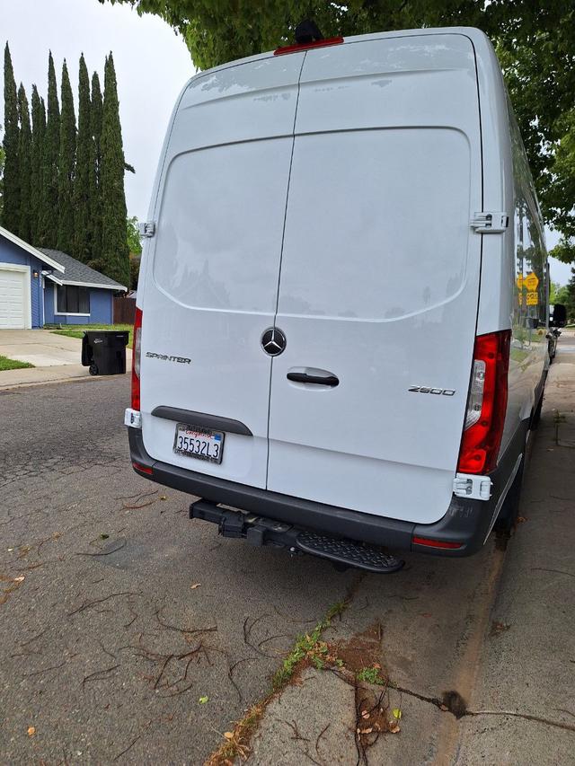 car_image_202x236