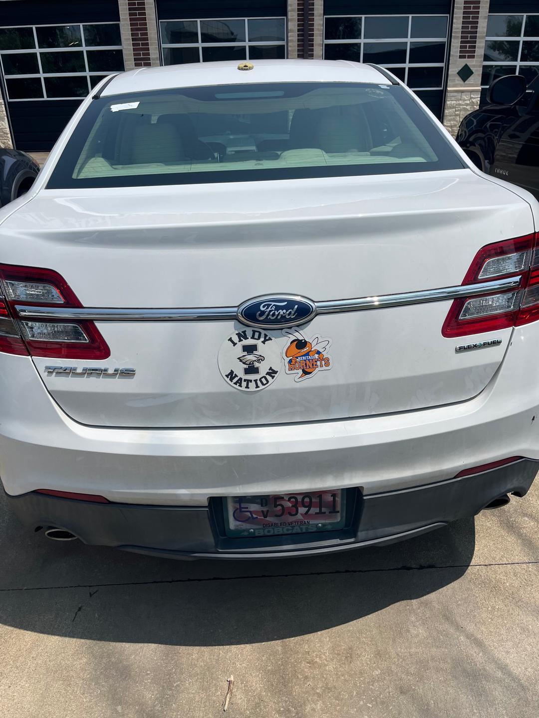 Ford_Taurus 