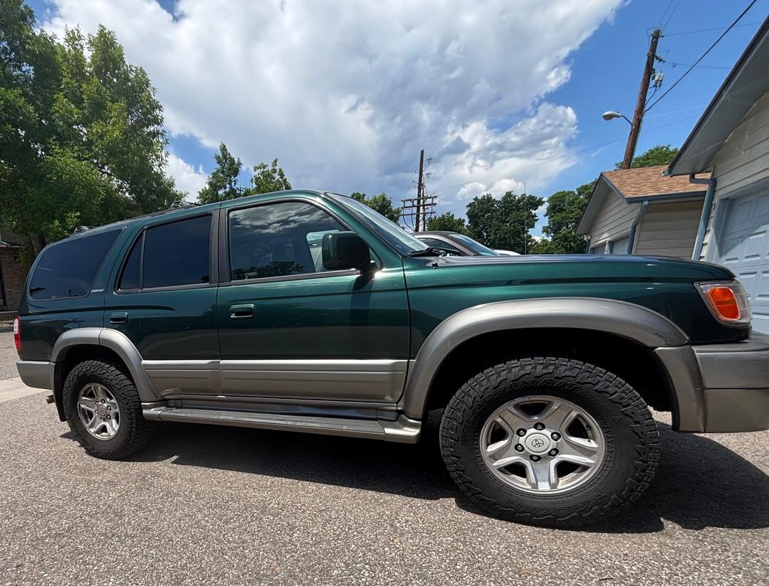 Toyota_4Runner 