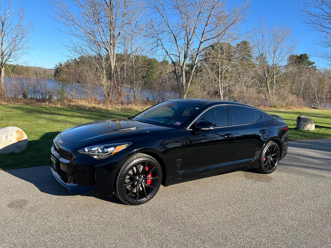 Kia_Stinger 