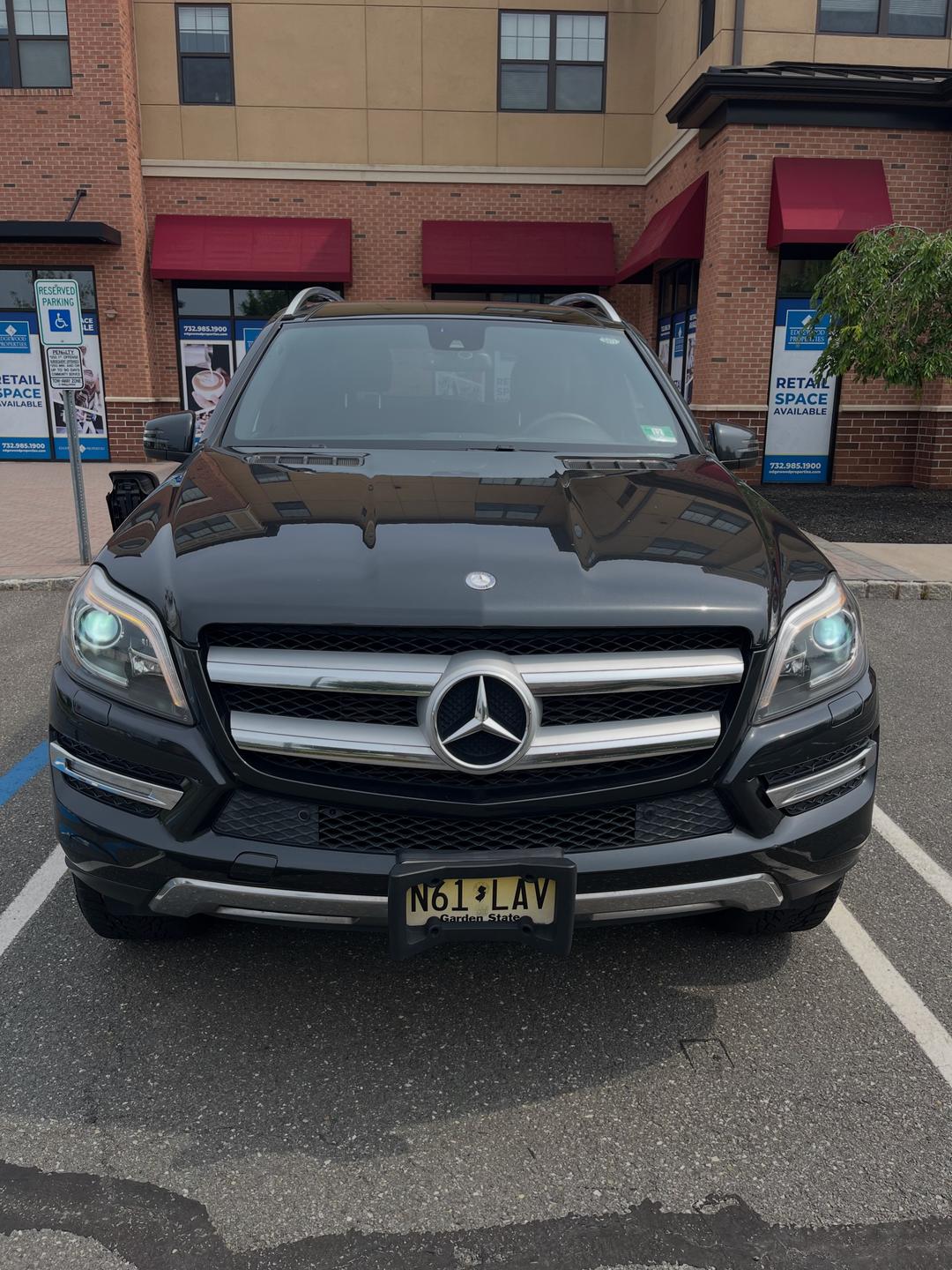 Mercedes-Benz_GL Class 