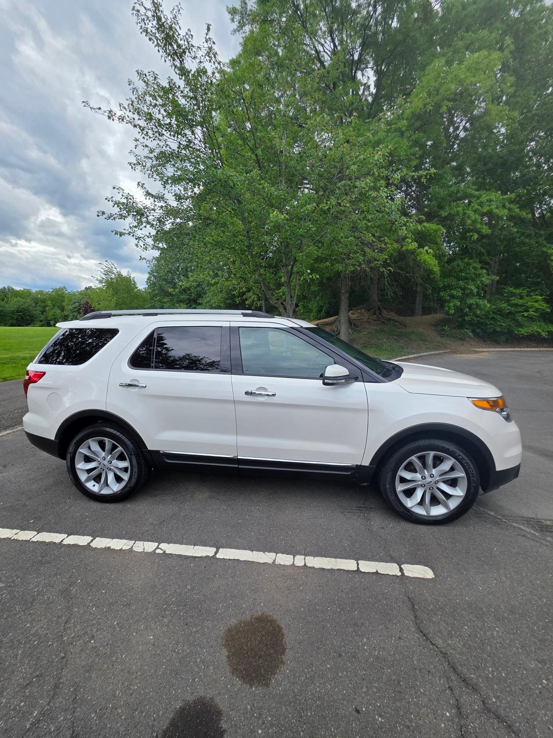 Ford_Explorer 