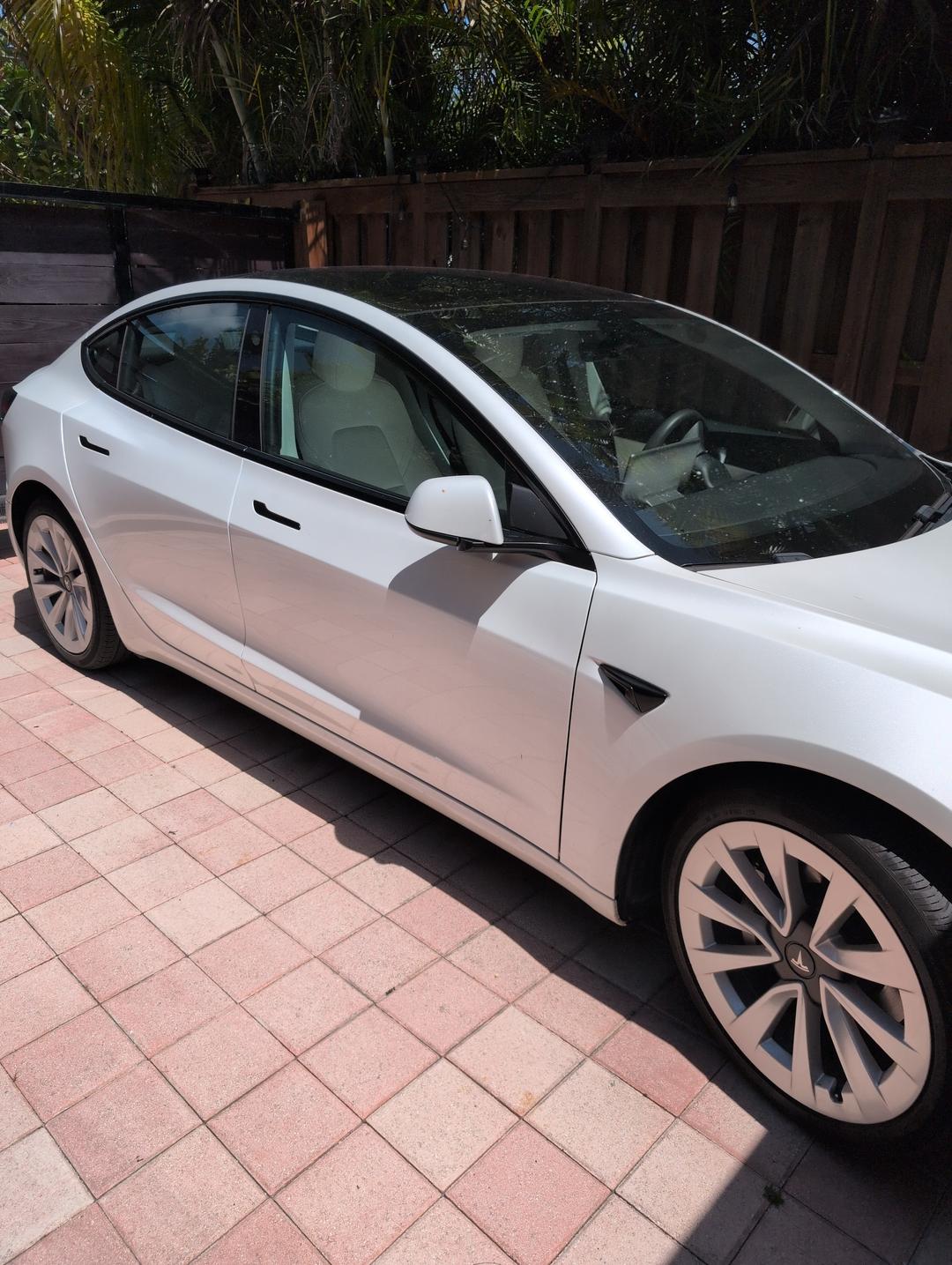 Tesla_Model 3 