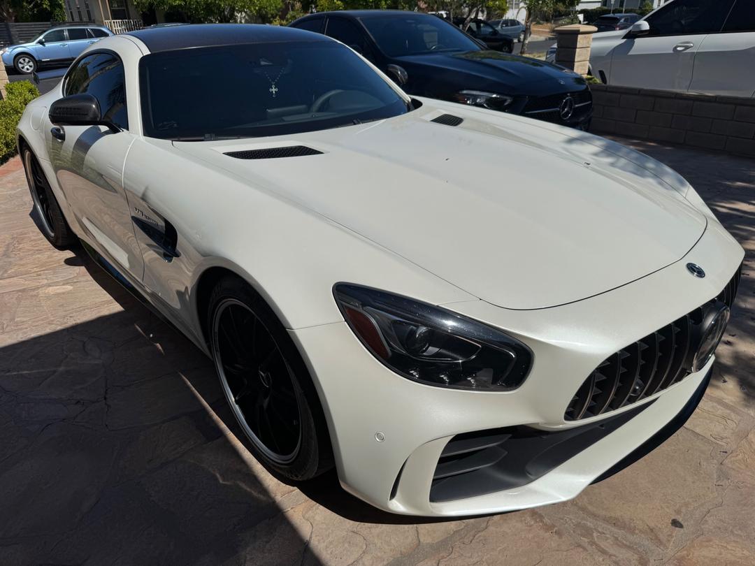 Mercedes-Benz_AMG GT 