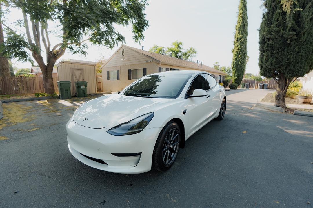 Tesla_Model 3 