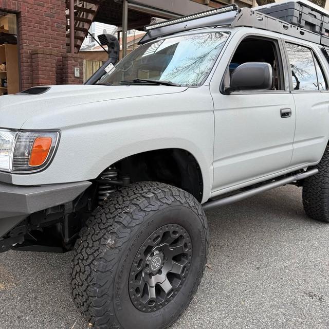 car_image_202x236