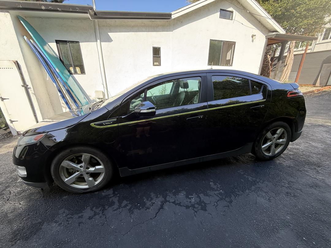 Chevrolet_Volt 