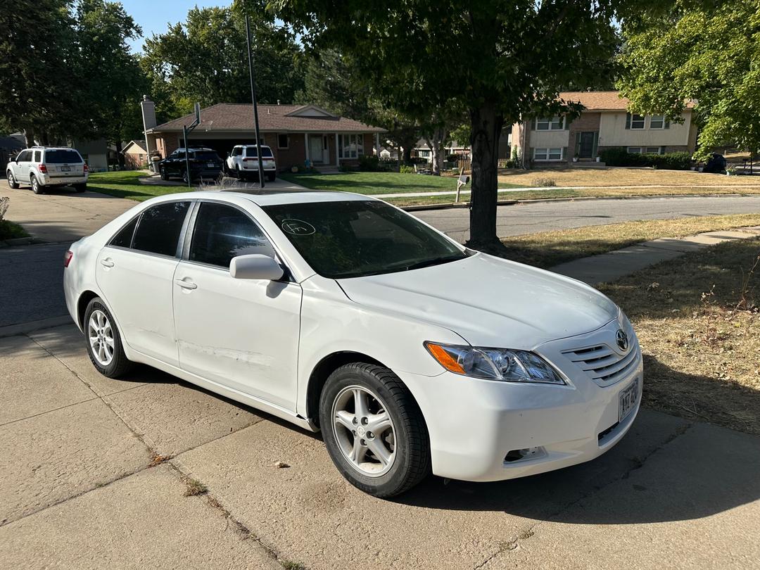 Toyota_Camry 