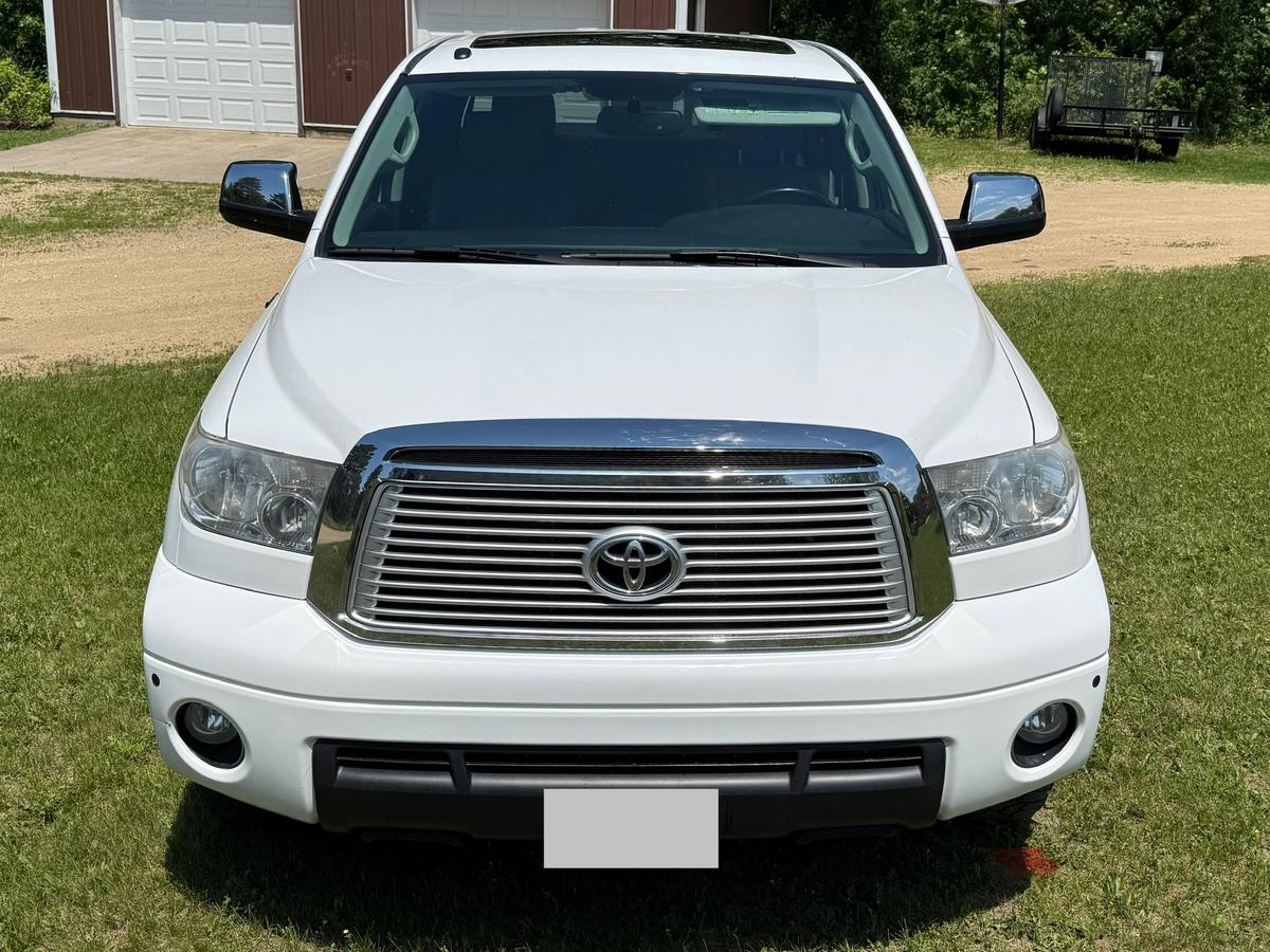 car_image_564x480 - 