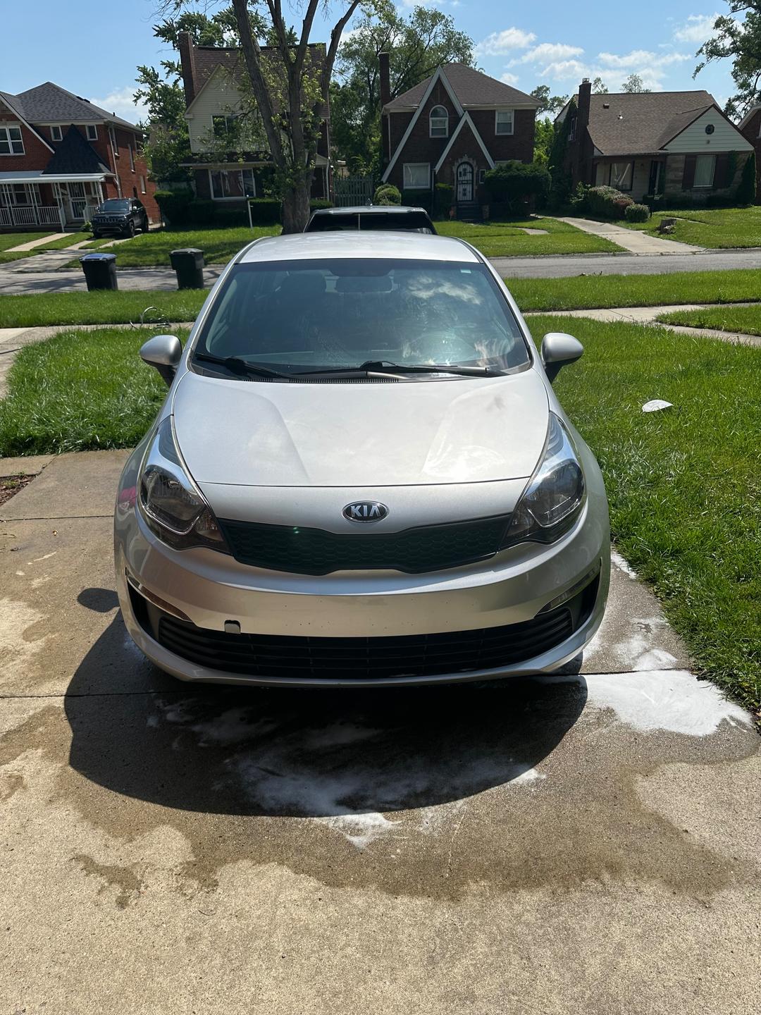 Kia_Rio 