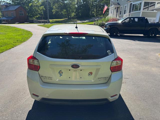car_image_202x236