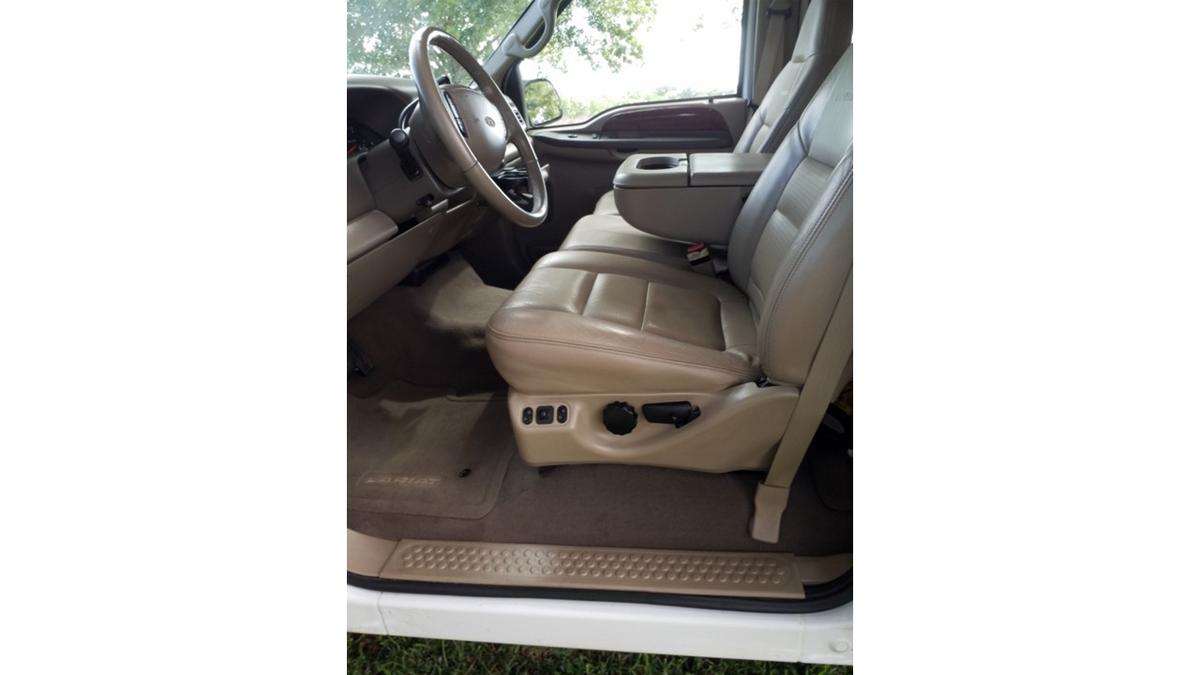 car_image_564x480 - 